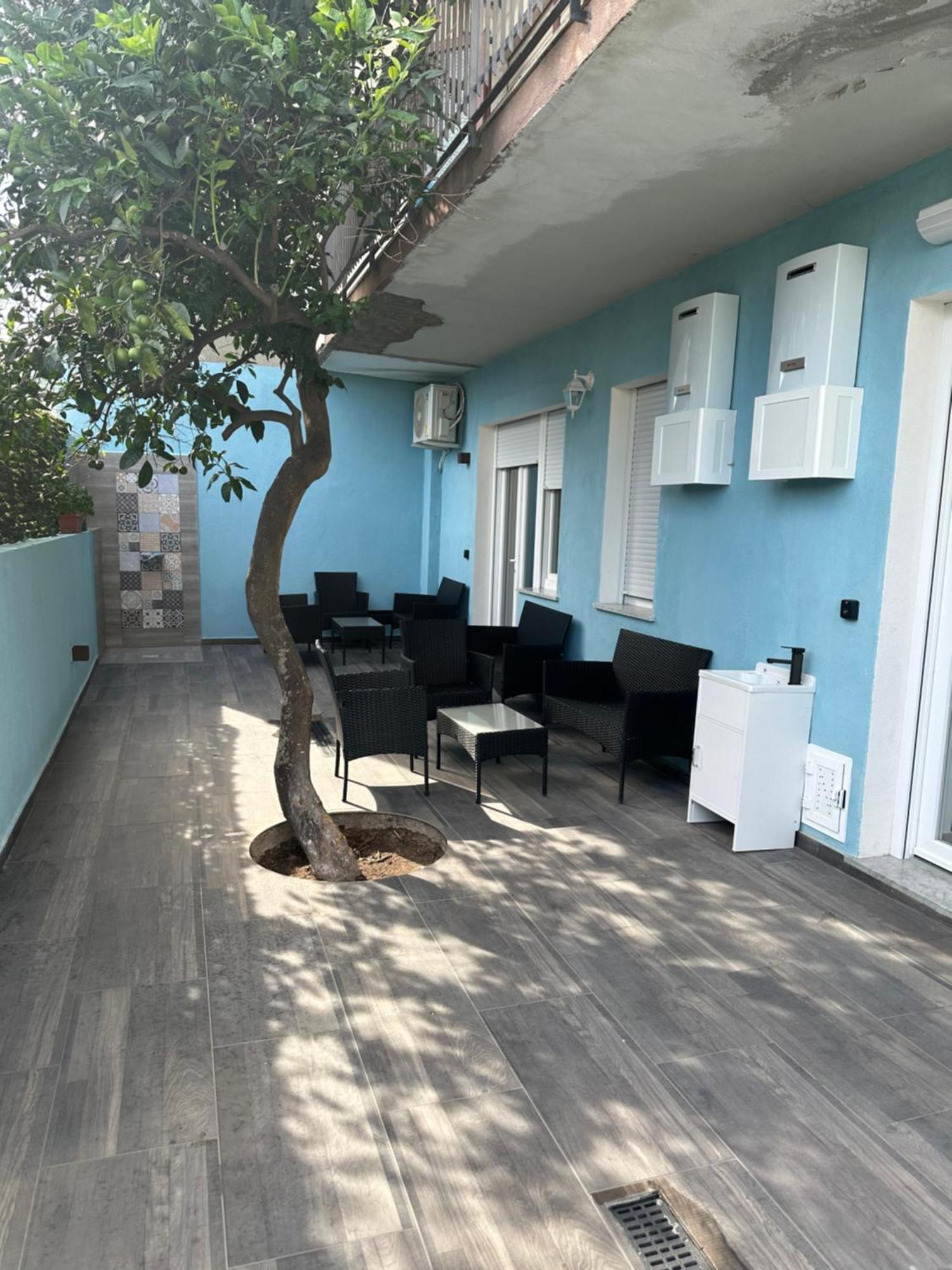 Nathouse Apartment Villafranca Tirrena Exterior photo
